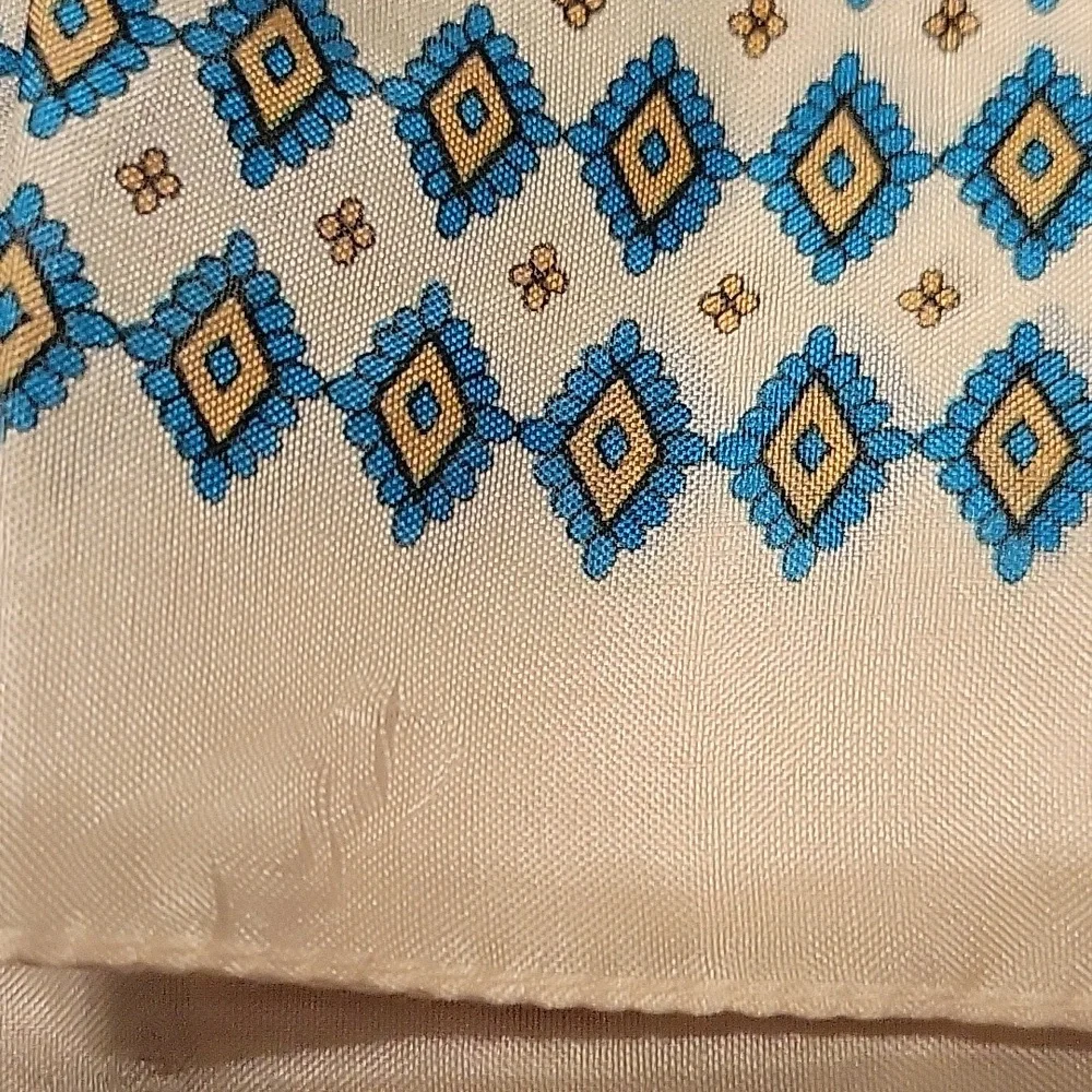 Vintage Sarah Coventry Paisley-Inspired Geometric Scarf | 31” | Made in Italy - Picture 10 of 11